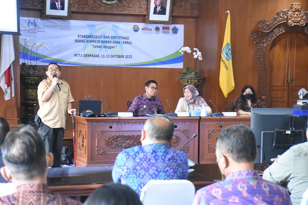Wujudkan RBRA Yang Refresentatif, Kementerian PPPA Lakukan Standarisasi Taman Janggan Kota Denpasar.
