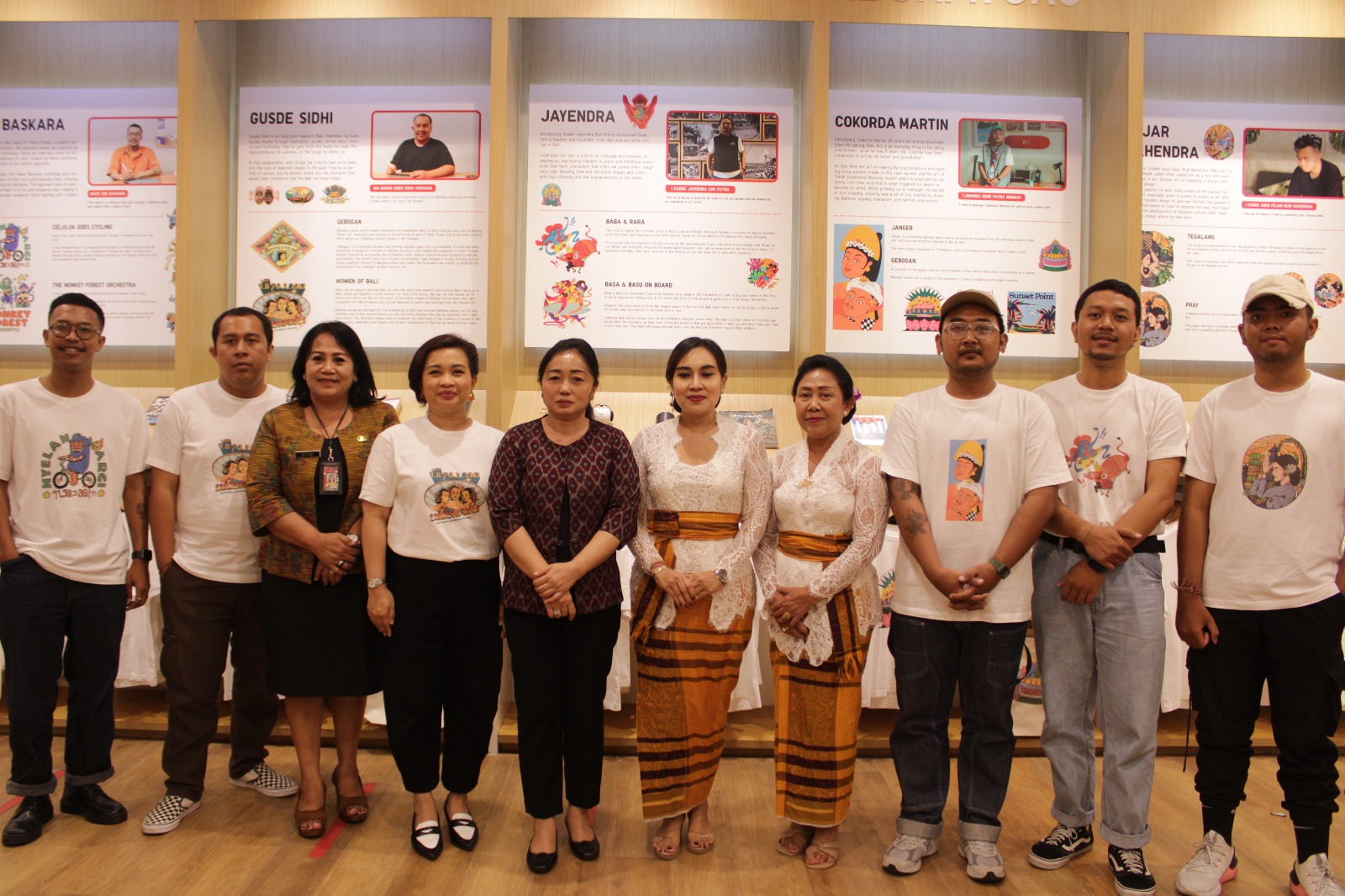 Ny. Antari Jaya Negara Hadiri Peluncuran Layanan Produk UTme! Uniqlo Indonesia Pertama di Bali