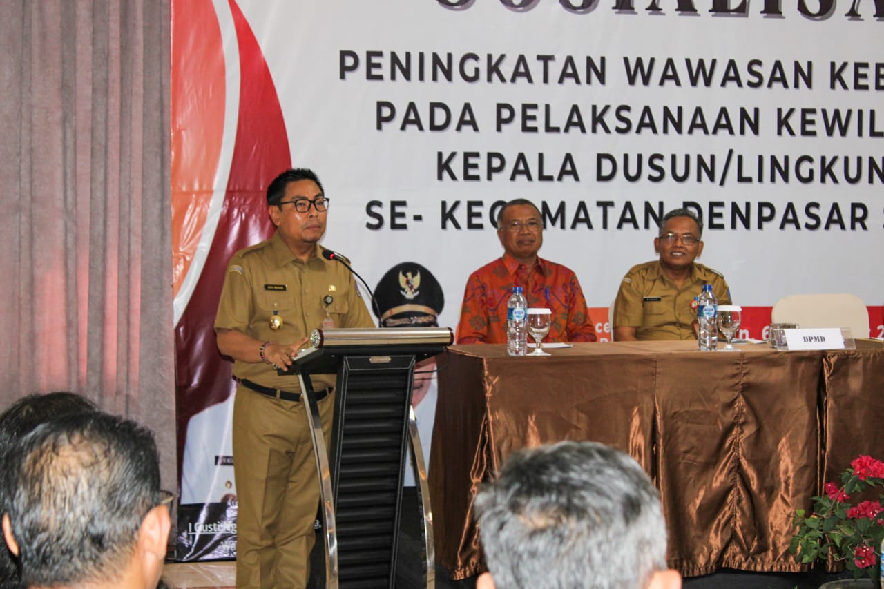 Kepala Kewilayahan dan Kadus/Kaling se-Kecamatan Densel Digembleng Sosialiasi Wawasan Kebangsaan.