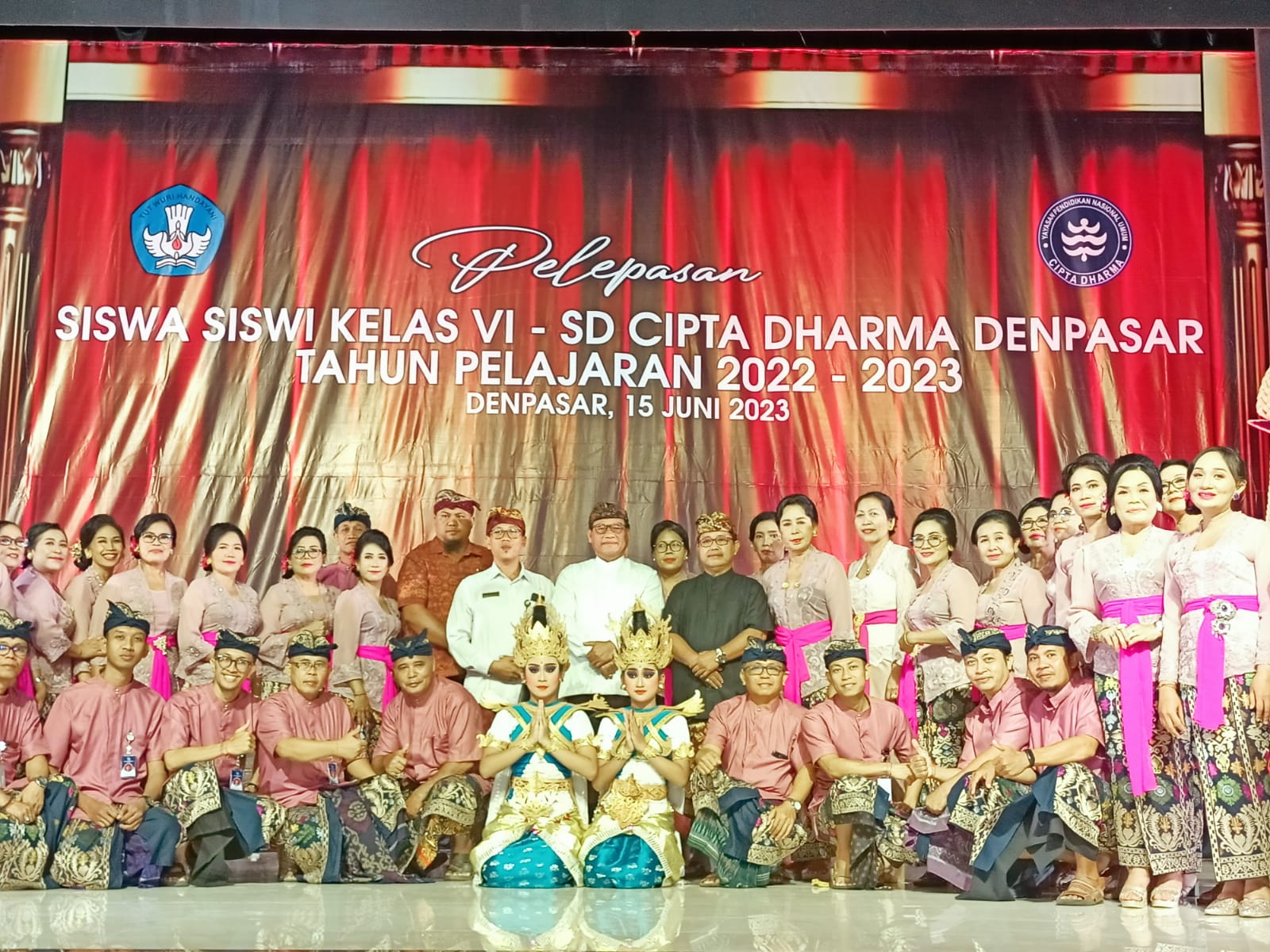 Sekda Alit Wiradana Hadiri Pelepasan Siswa Kelas VI SD Cipta Dharma Denpasar.