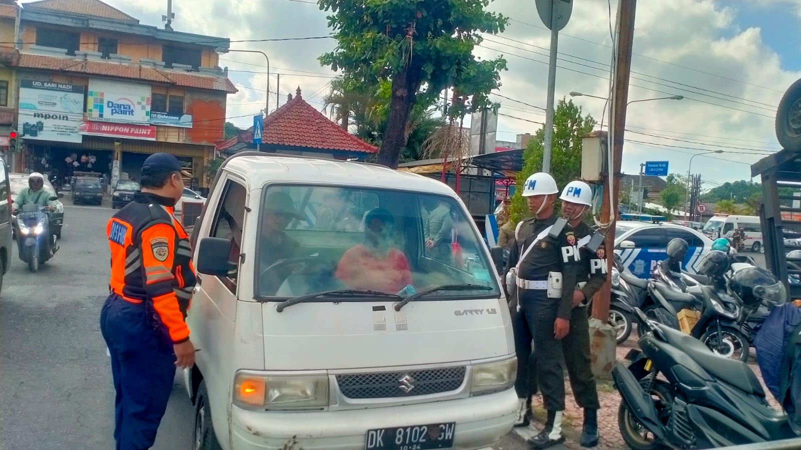 Periksa 47 Kendaraan Barang, Tim Gabungan Pemkot Denpasar Gelar Sidak Lalu Lintas dan Angkutan