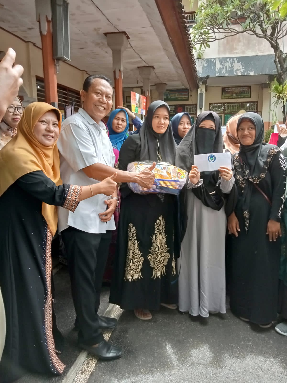 Warga Desa Dauh Puri Kaja Kota Denpasar Gelar Lomba Kreativitas Olahan Singkong.