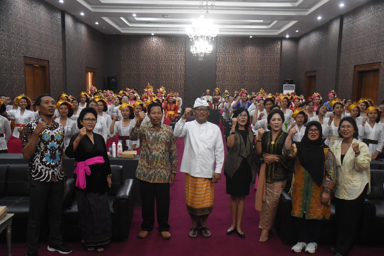Pemkot Denpasar Dorong Terciptanya Wirausaha Profesional di Bidang Tata Rias, Ingatkan Pentingnya Menjaga Pakem Khas Bali