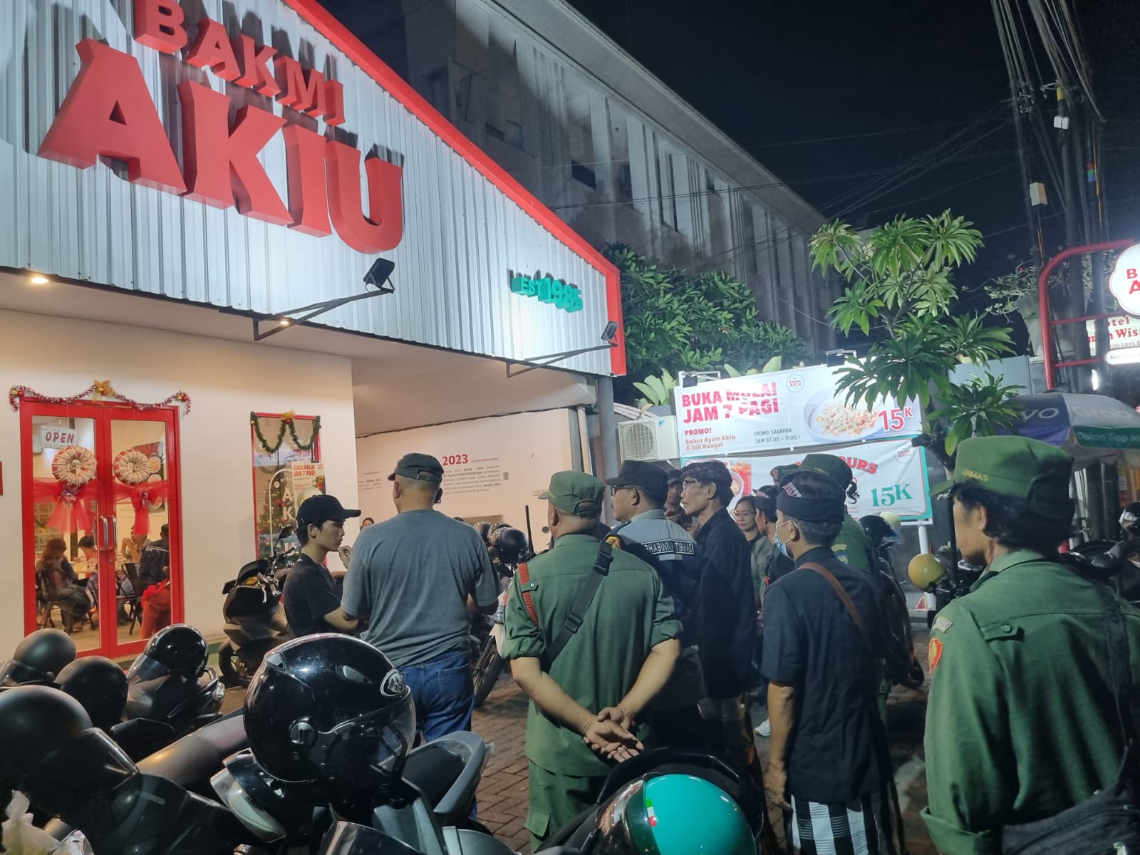 Jelang Pergantian Tahun, Desa Dangin Puri Kaja Gelar Giat Patroli 