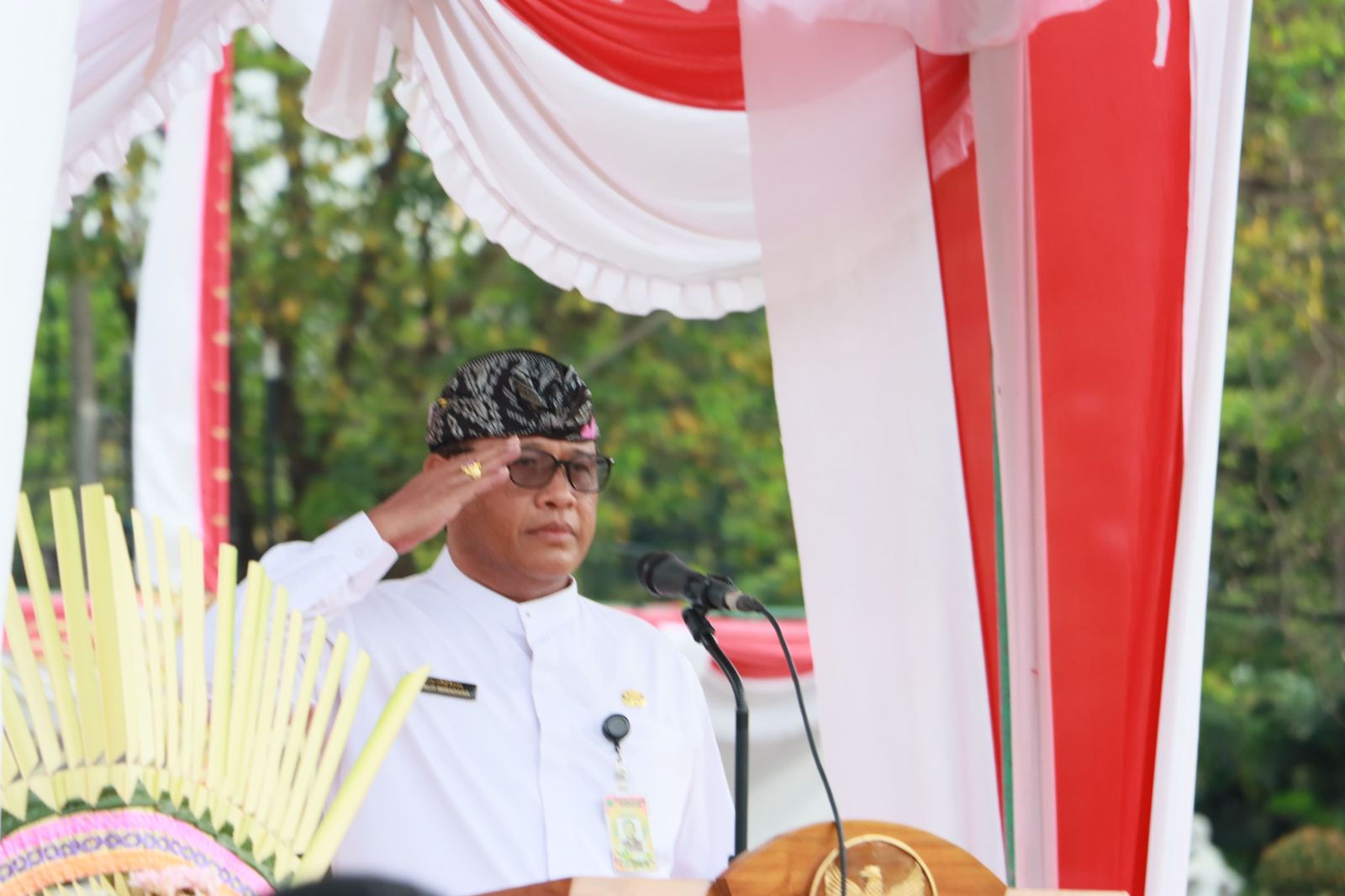 Dari Peringatan Hari Kesaktian Pancasila Sekda Alit Wiradana Bertindak Sebagai Inspektur Upacara