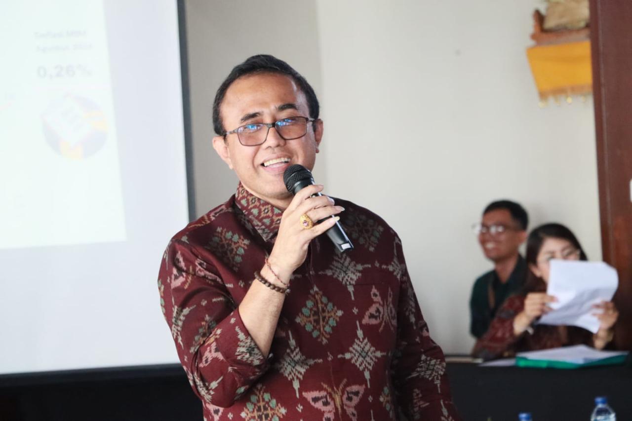 Dukung Pengolahan Sampah Berkelanjutan, Pemkot Denpasar Rancang Pengolahan Sampah Plastik Menjadi Paving Blok