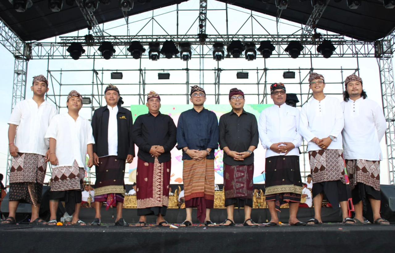 Walikota Jaya Negara Buka Pedungan Village Festival. Jadi Wahana Kreativitas Seni, Budaya Hingga UMKM Lokal.