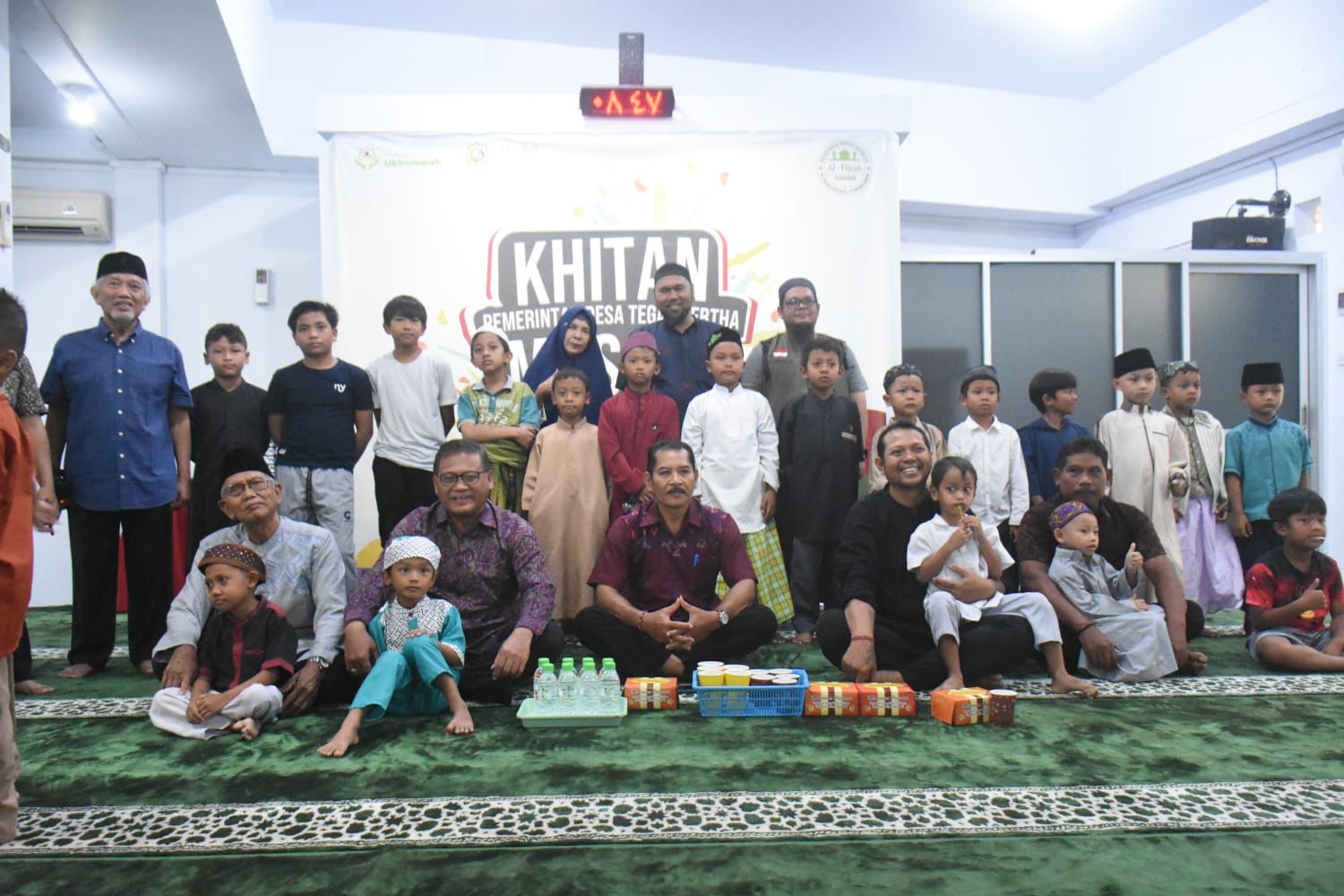 Sekda Alit Wiradana Buka Acara "Khitanan Massal" di Desa Tegal Kertha 
