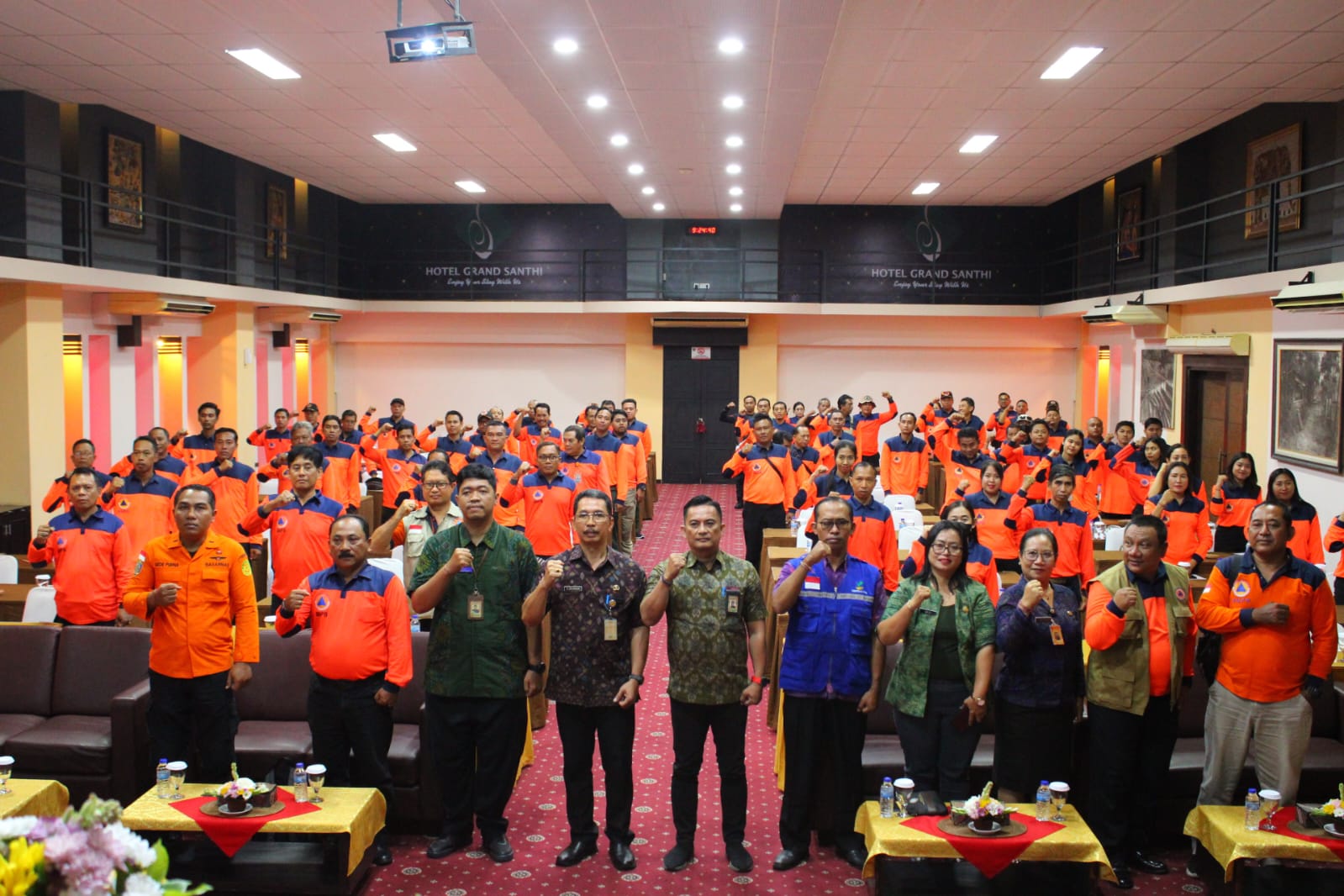 BPBD Kota Denpasar Gelar Bimtek Bagi 100 Orang Anggota TRC Tekankan Materi Seputar Kebijakan Penanganan Bencana 