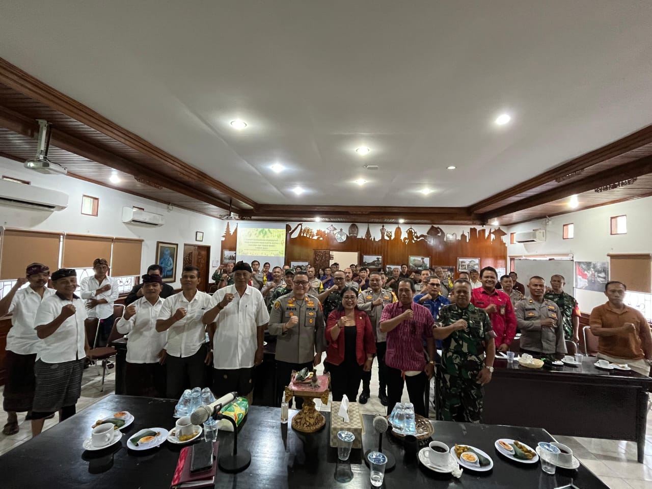 Dukung Pengamanan Natal dan Tahun Baru, Kecamatam Dentim Gelar Rapat Forkopimcam Denpasar Timur