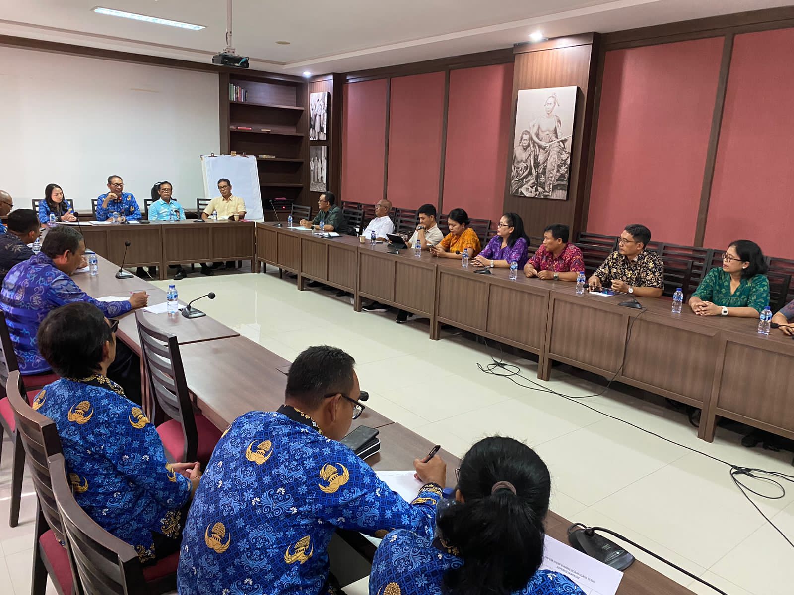 Bagi Koperasi Dinas Koperasi UMKM Denpasar Gelar Sharing Session Usaha Retail