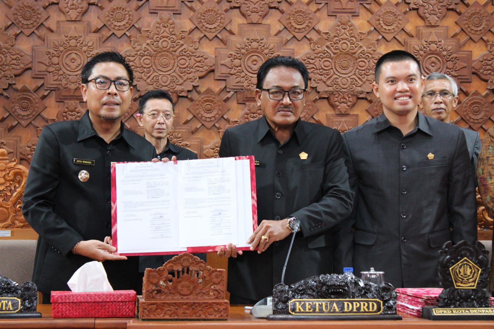 Ranperda Tentang Pelestarian Ogoh-Ogoh Resmi Disepakati Pada Sidang DPRD Kota Denpasar