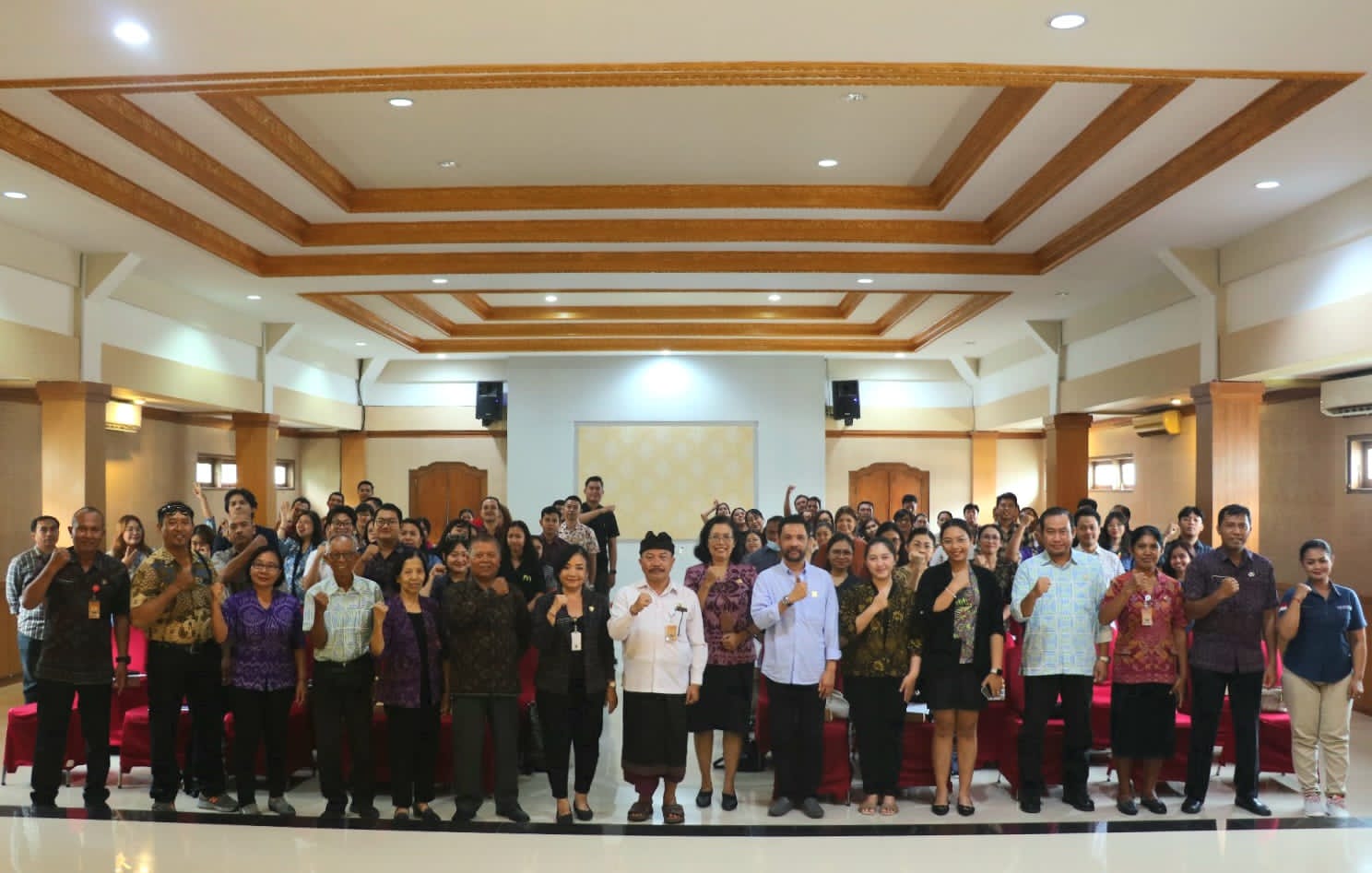 UMK Kota Denpasar Tahun 2025 Ditetapkan Sebesar Rp. 3.298.116,50, Pemkot Gelar Sosialisasi Sasar Pekerja dan Perusahaan. 