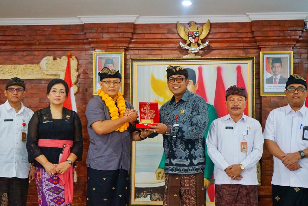 Wakili Kota Denpasar, Desa Tegal Harum Ikuti Proses Tahapan Penilaian Desa Antikorupsi.
