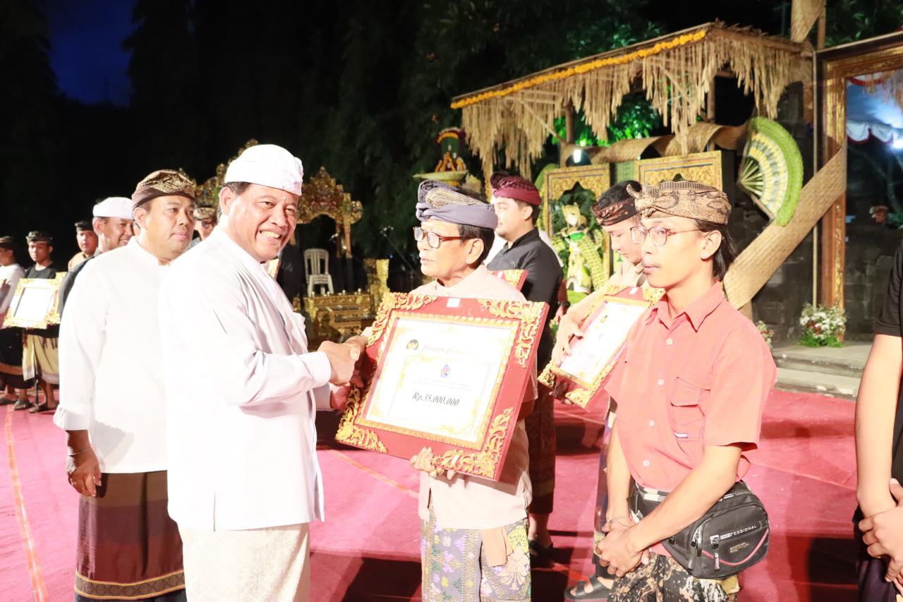 Gambar 1