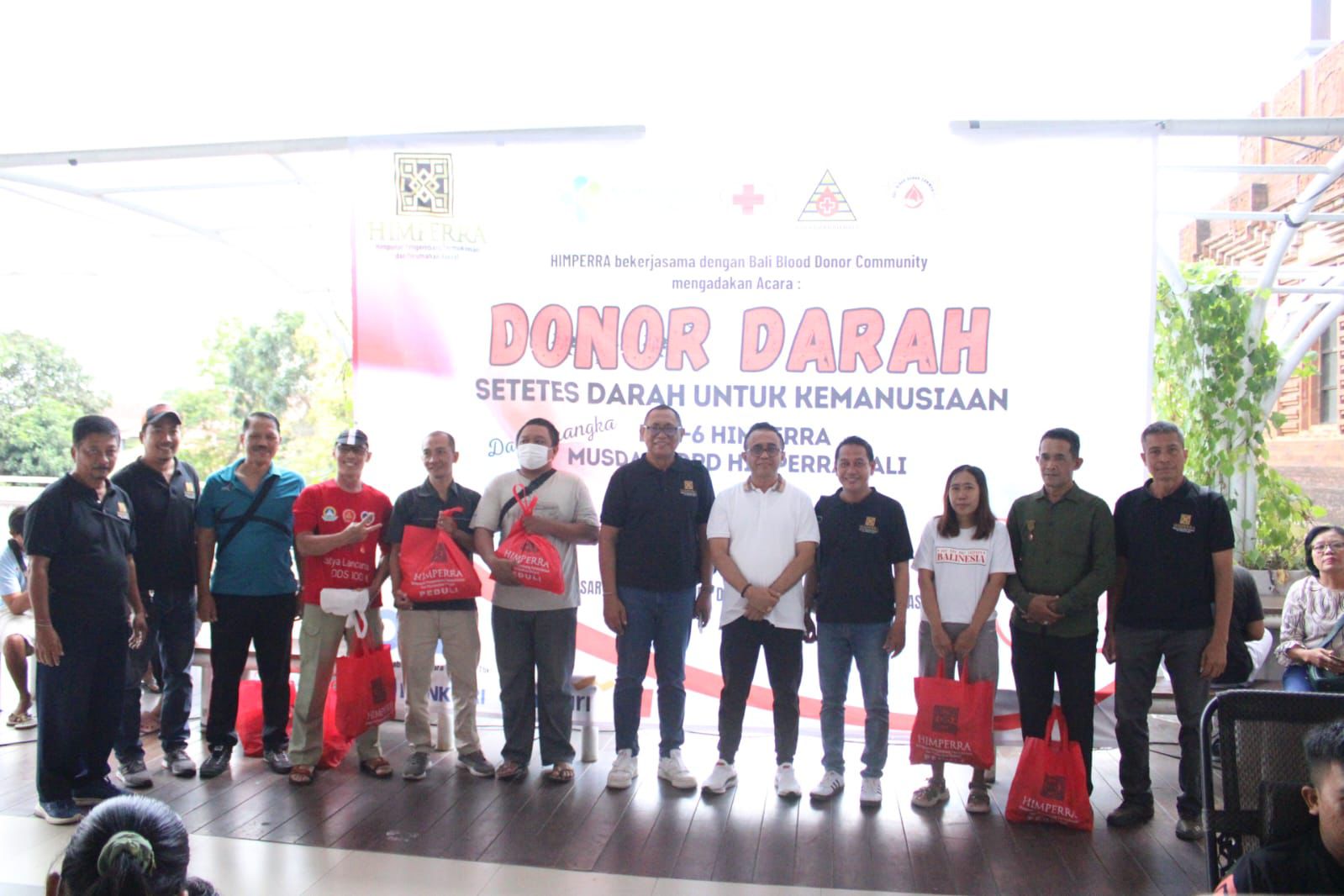 Walikota Jaya Negara Apresiasi Aksi Sosial Donor Darah Serangkaian Hut Ke-6 Himperra Bali