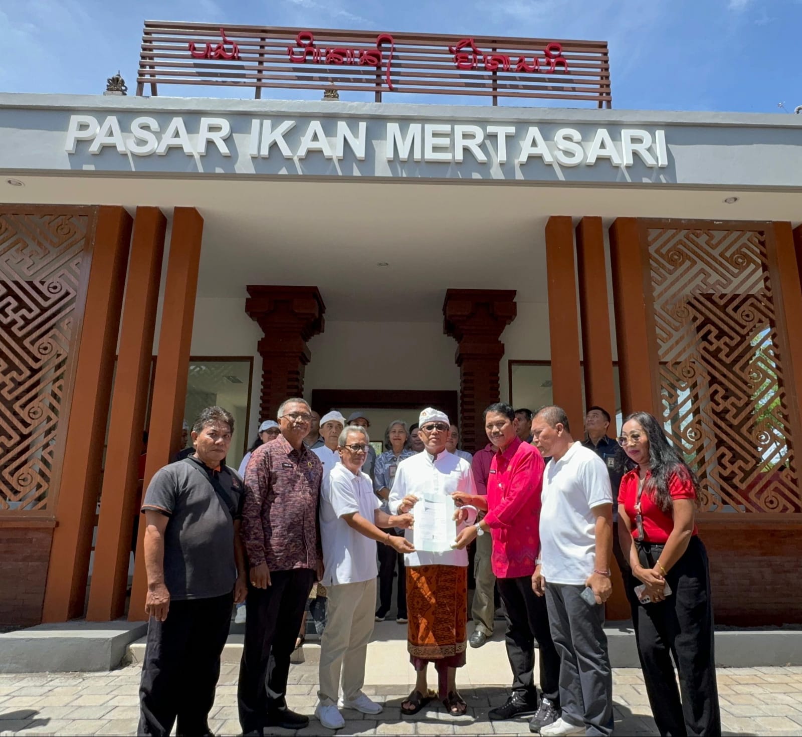 Diharapkan Jadi Wisata Kuliner Baru Walikota Serahkan Bangunan Pasar Ikan dan Balai Bendega kepada Perumda Bhukti Praja Sewakadarma