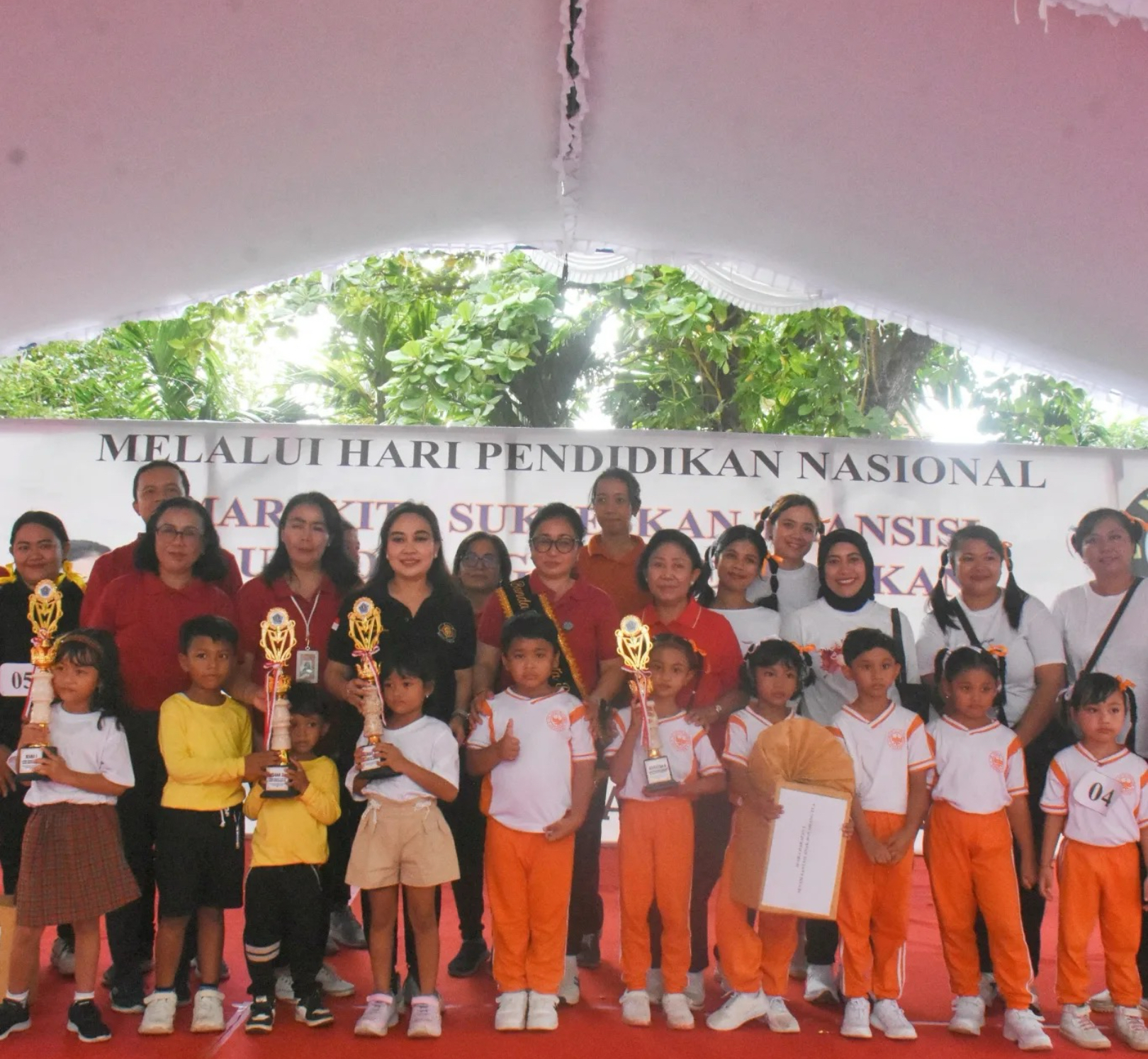Bunda PAUD Kota Denpasar, Sagung Antari Jaya Negara Buka Kegiatan Kreativitas Anak PAUD dan Orangtua
