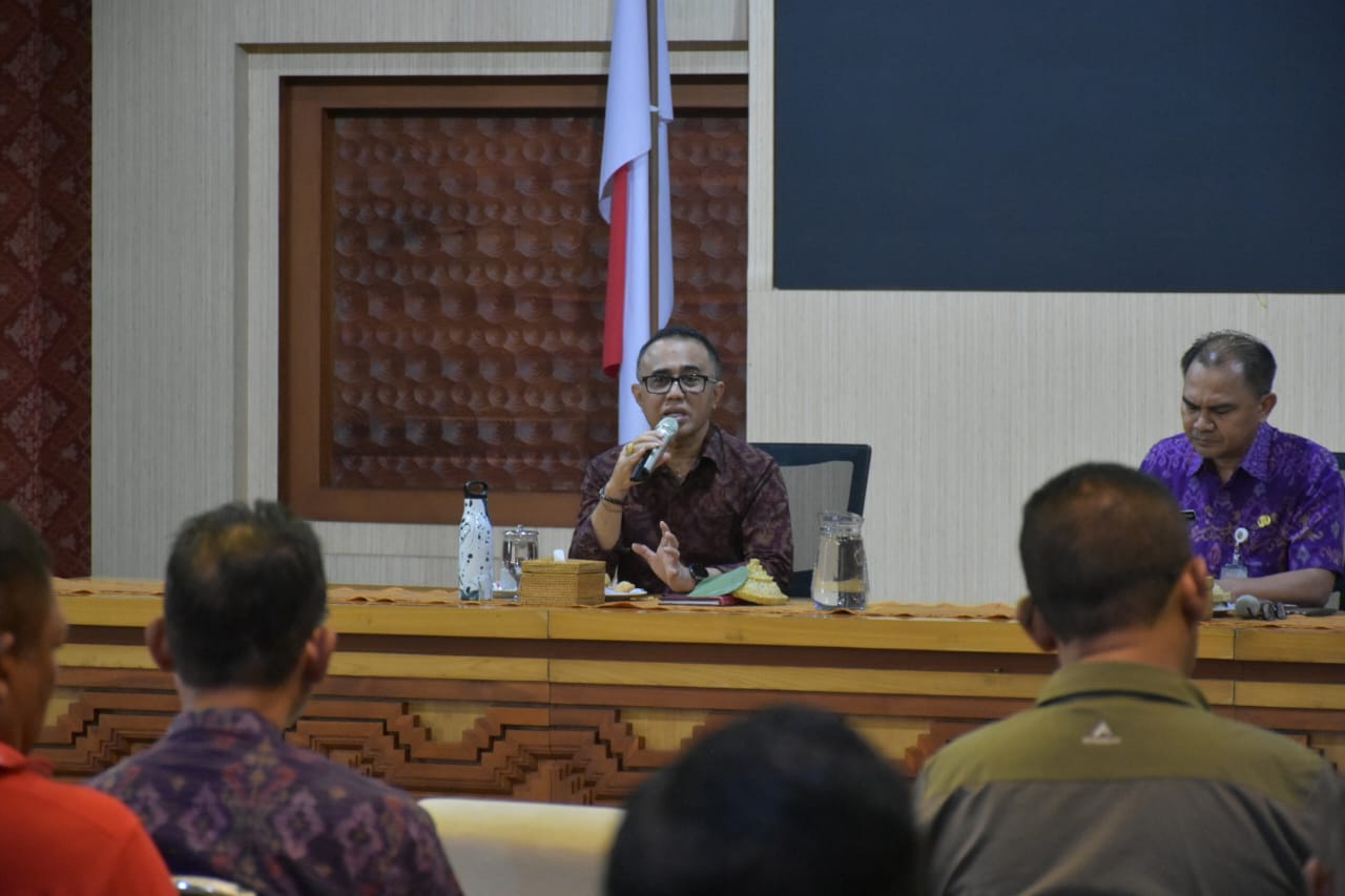Walikota Jaya Negara Apresiasi Peran TPS3R Olah Sampah Dari Sumber