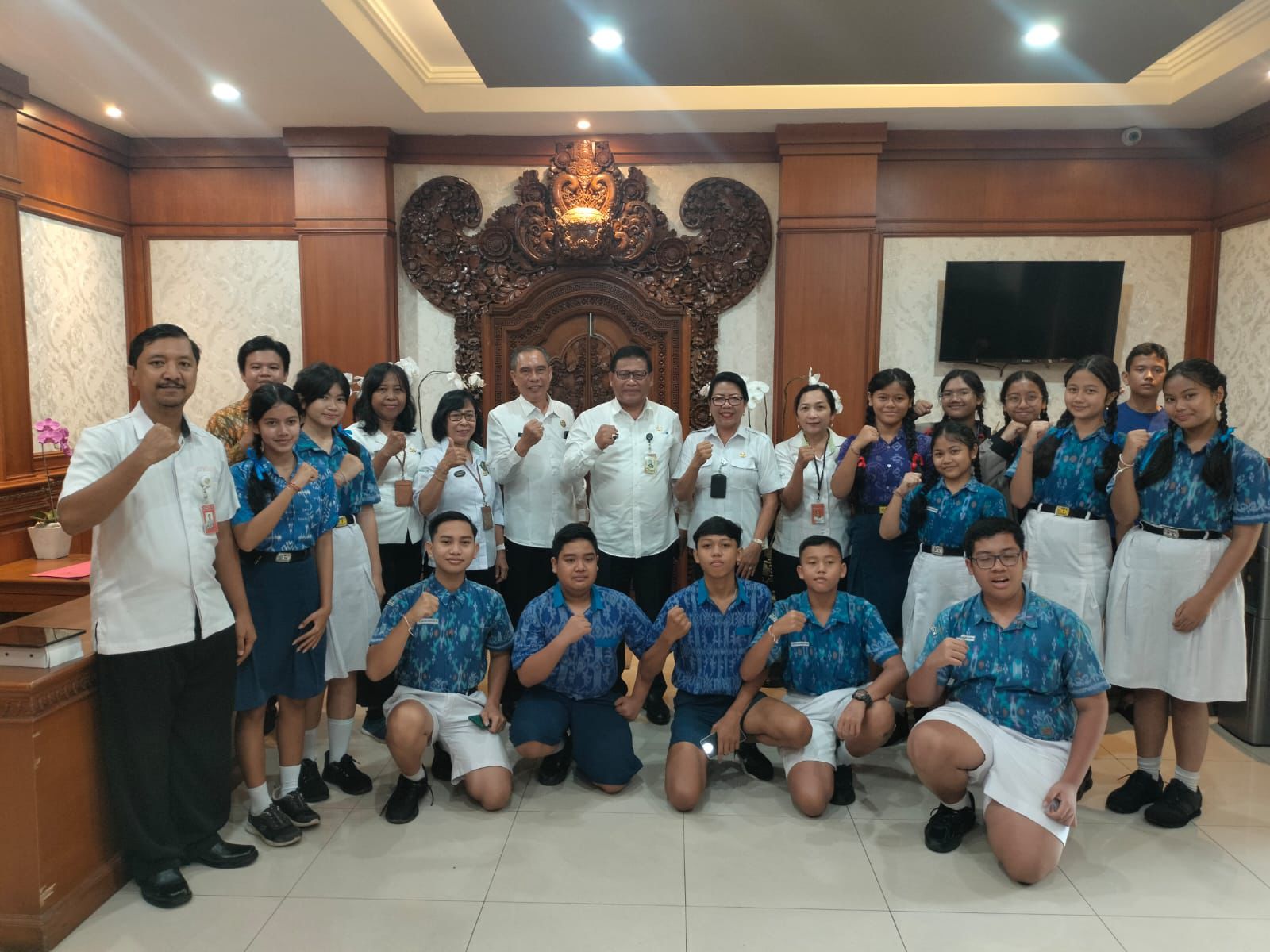 Pemkot Denpasar Berikan Dukungan Siswa Yang Akan Berlaga di Thailand Inventors Day 2025
