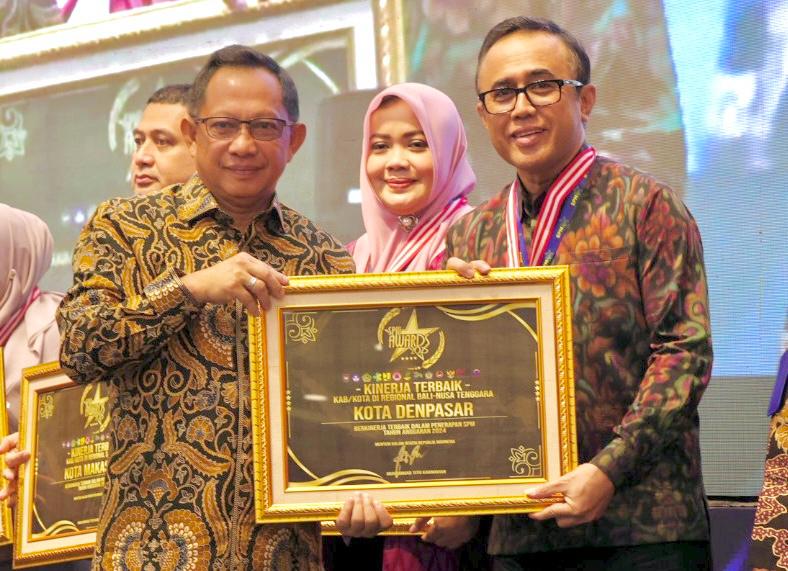 Kota Denpasar Raih Penghargaan Nasional Penerapan Standar Pelayanan Minimal (SPM) Kinerja Terbaik SPM Awards 2025
