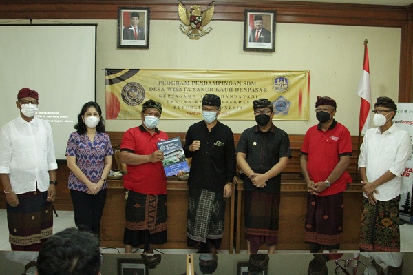 Bersinergi Dengan STIMI Handayani Wawali Arya Wibawa Buka Seminar Program Pendampingan SDM Desa Wisata Desa Sanur Kauh